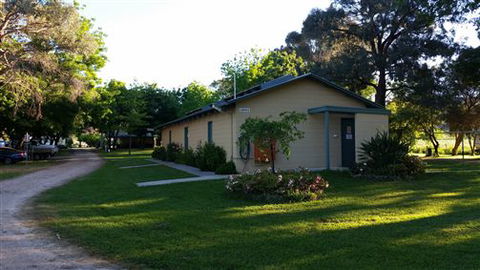 Valley View Caravan Park - Tourism Search 1
