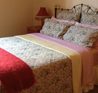 Carlyle House Rutherglen - Tourism Search