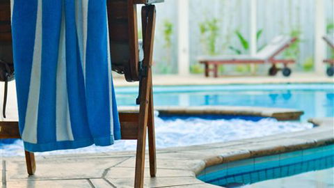 Whitesbeach Guesthouse - Tourism Search 0