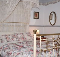 Cuddledoon Cottages BB - Tourism Search