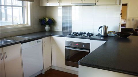 Amelda's Towerhill - Tourism Search 3