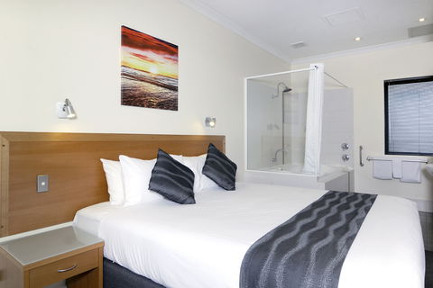 Assured Ascot Quays Apartment Hotel - Tourism Search 6