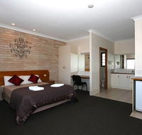 Clifford Gardens Motor Inn - Tourism Search