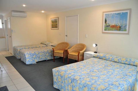 Emu Point Motel & Apartments - Tourism Search 0