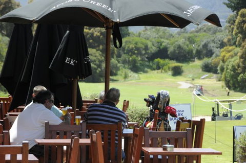 Fairways Resort - Tourism Search 8