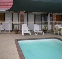 Tudor House Motel - Tourism Search