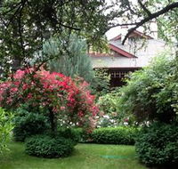 Allan Court Gardens Accommodation - Tourism Search