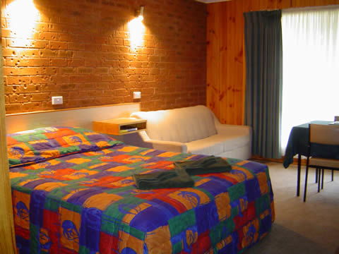 Country Roads Motor Inn - Narrandera - Tourism Search 2