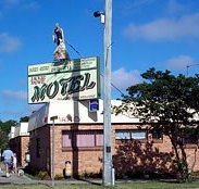 Jackie Howe Motel - Tourism Search