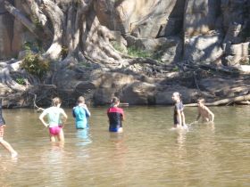 Murphys Creek Escape - Tourism Search 0