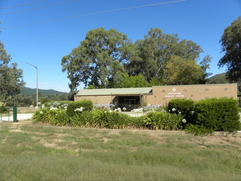 Myrtleford Masonic Units - Tourism Search 7