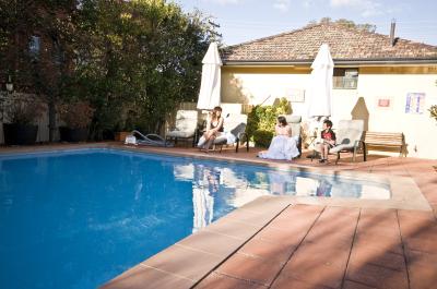 Quality Inn Country Plaza Queanbeyan - Tourism Search 4