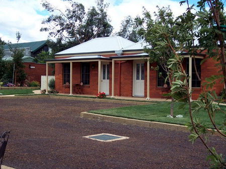 Ross Motel - Tourism Search 2