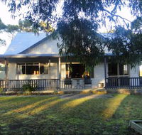 Arties Cottage Accommodation - Tourism Search