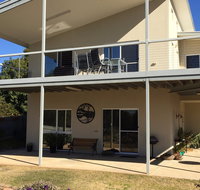 Lyreen's Apartment Bed and Breakfast - Tourism Search