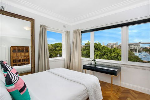 New Beach Apartment - Tourism Search 8