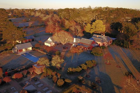 Vine Lodge Heritage Getaway - Tourism Search 0