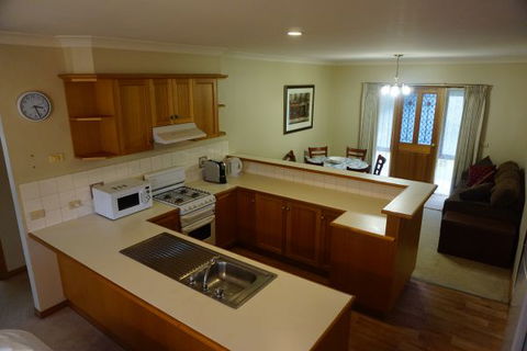 Abrigo Apartment - Tourism Search 3