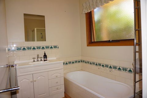 Abrigo Apartment - Tourism Search 5