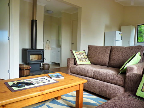 Bellthorpe Stays - Nature's Retreat - Tourism Search 3