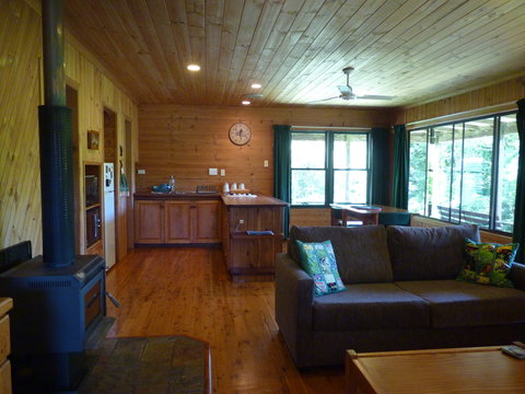 Bellthorpe Stays - Nature's Retreat - Tourism Search 9