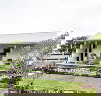 Old Schoolhouse Milton - Tourism Search