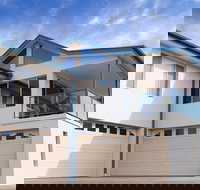 Beach Holiday Unit - Tourism Search