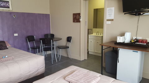 Meeniyan Motel And Bike Hire - Tourism Search 6