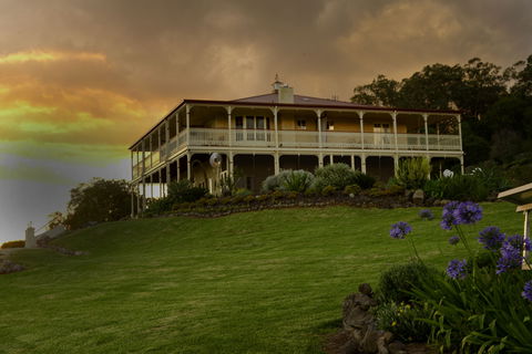 R On The Downs Rural Retreat - Tourism Search 0