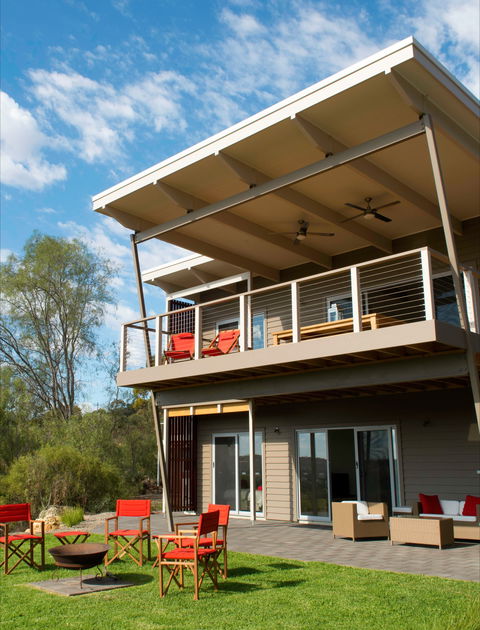 Aruma Executive Holiday Home - Tourism Search 0