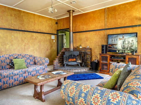 A Stanthorpe Getaway - Tourism Search 2