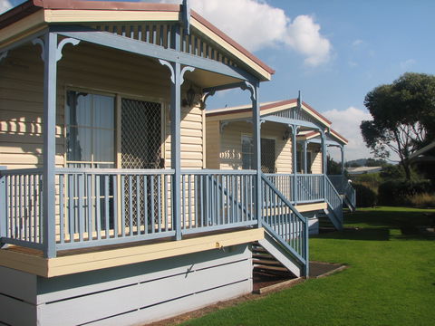 Barrack Point Holidays At Warilla Bowling Club - Tourism Search 0