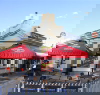 Royal Bridge Hotel Barham - Tourism Search