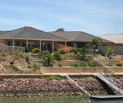 Avventura - Tourism Search 0