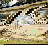 Cosy Seaside Cottage - Tourism Search