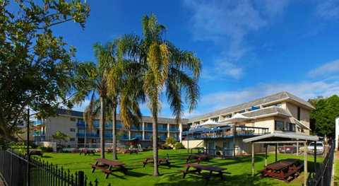 Mariners On The Waterfront - Tourism Search 0