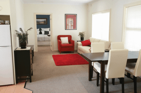 Off Mountain Accommodation - Tourism Search