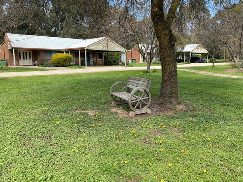 All Seasons Mansfield Accommodation - Tourism Search 2