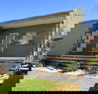 Caddy Shack Dunedoo - Tourism Search