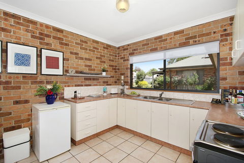 Rosemary's On Frederick - Tourism Search 1