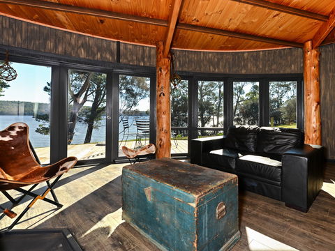 Taylors Bay Cottage - Tourism Search 2