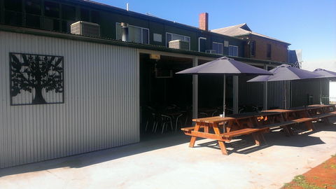 The Port Of Bourke Hotel - Tourism Search 1
