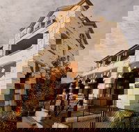 Vault Restaurant and Accommodation - Tourism Search