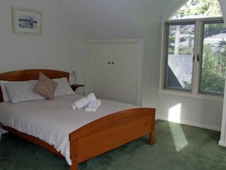 Johanssons Perch - Tourism Search 3