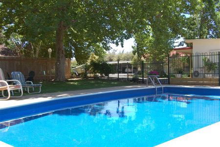 Aarinda Holiday Apartments - Tourism Search 4