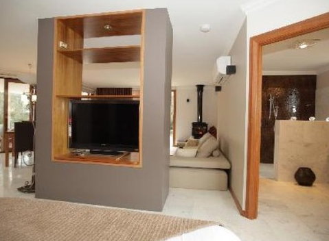 Aurora Cottages - Tourism Search 3