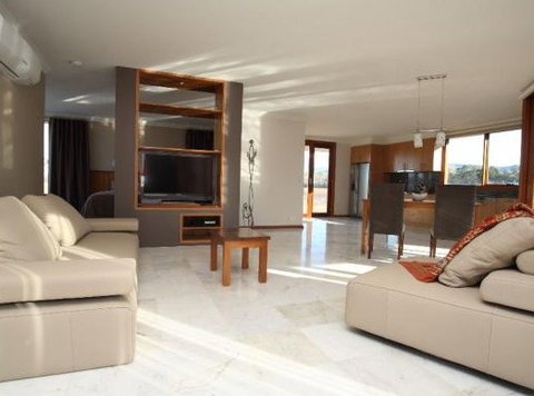 Aurora Cottages - Tourism Search 5