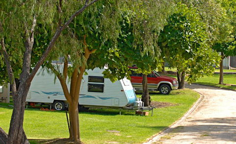 A Wangralea Caravan Park - Tourism Search 0