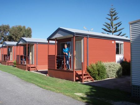 Albany Holiday Park - Tourism Search 0