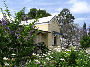 Aynsley Bed And Breakfast - Tourism Search 0